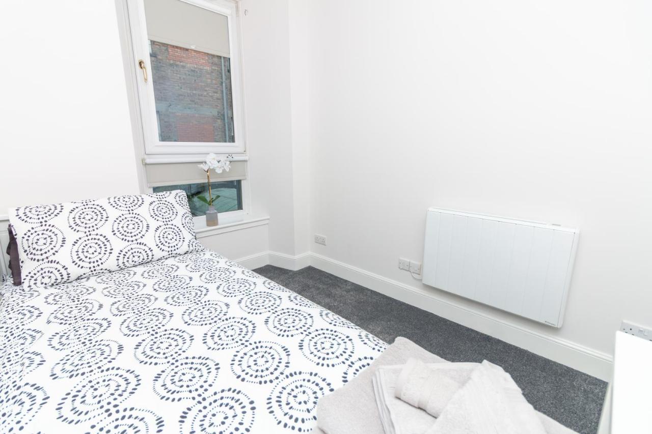 D'City Apartment, Up To 5 Guests Dundee Bagian luar foto